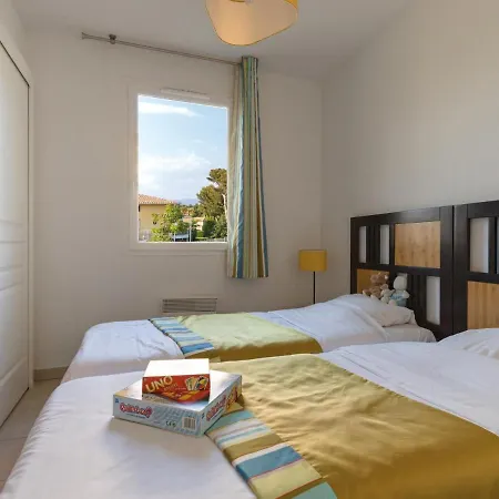 In Le Brusc Near Sandy Apartman Six-Fours-les-Plages