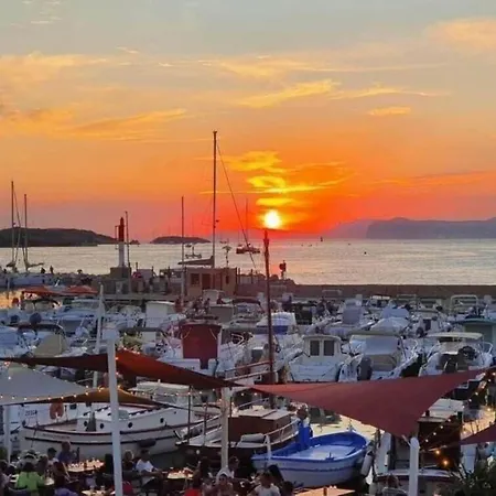 500 M From The In The Six-Fours-les-Plages